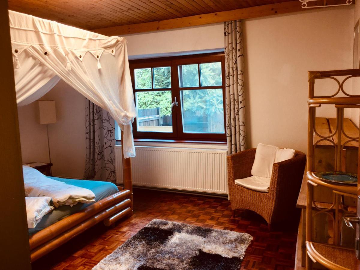 Familienapartments Mit Balkon Und Garten Ober-Lembach エクステリア 写真